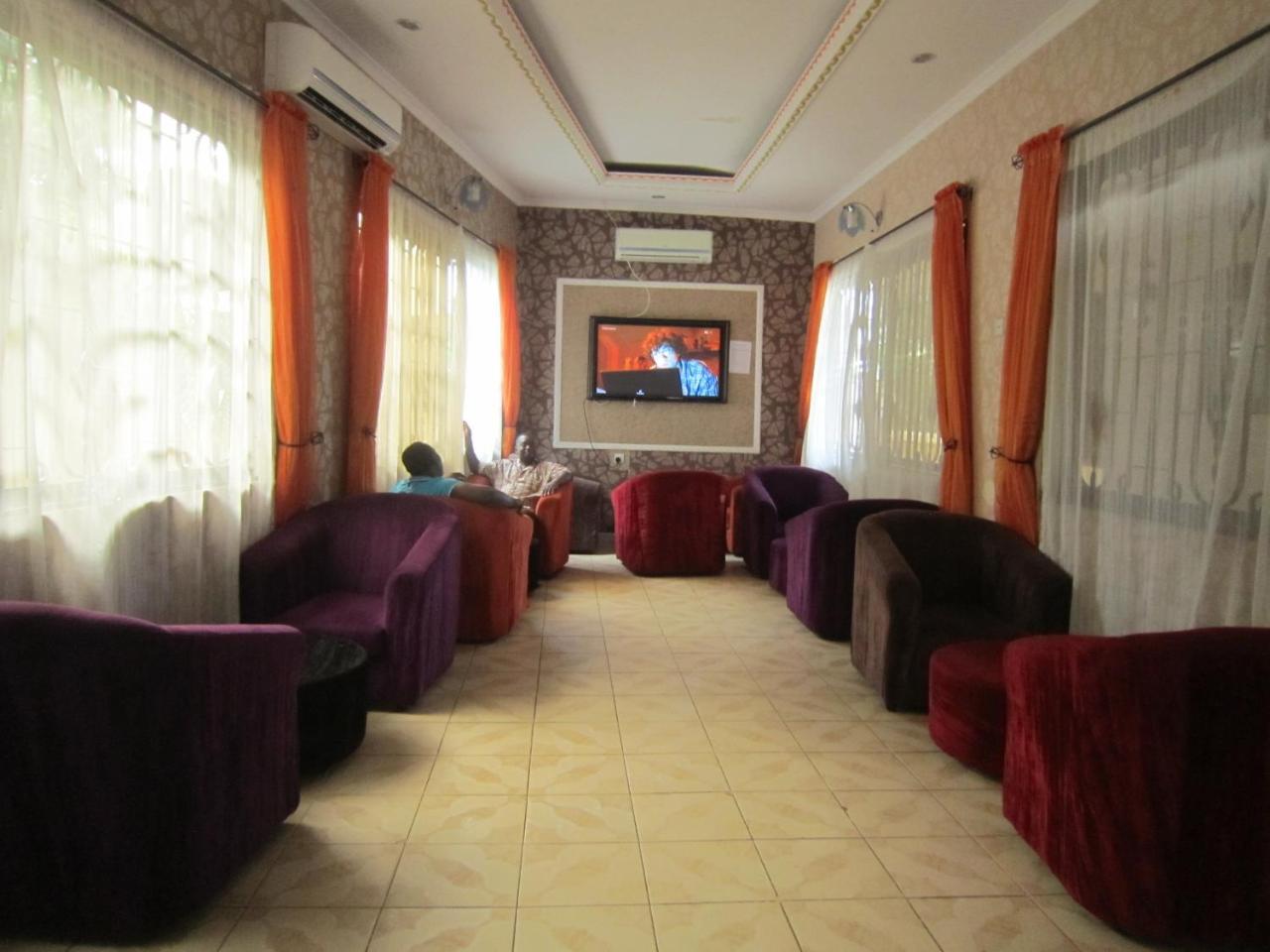 Jakicha Motel Daressalam Exterior foto