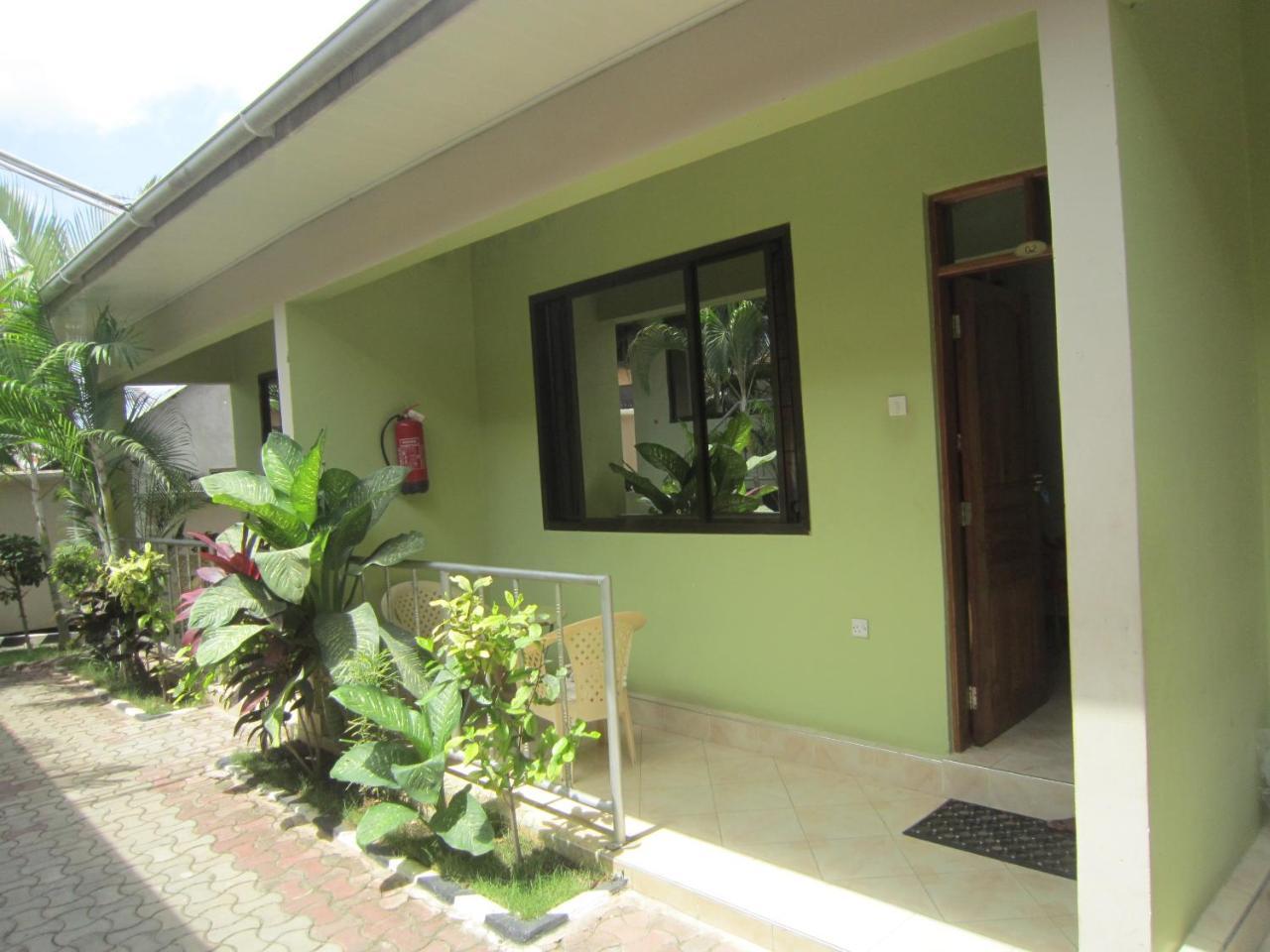 Jakicha Motel Daressalam Exterior foto